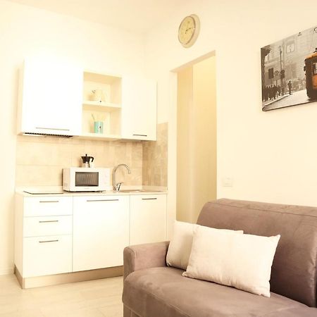 Appartamento Navigli Tiny Bright House Milano Esterno foto