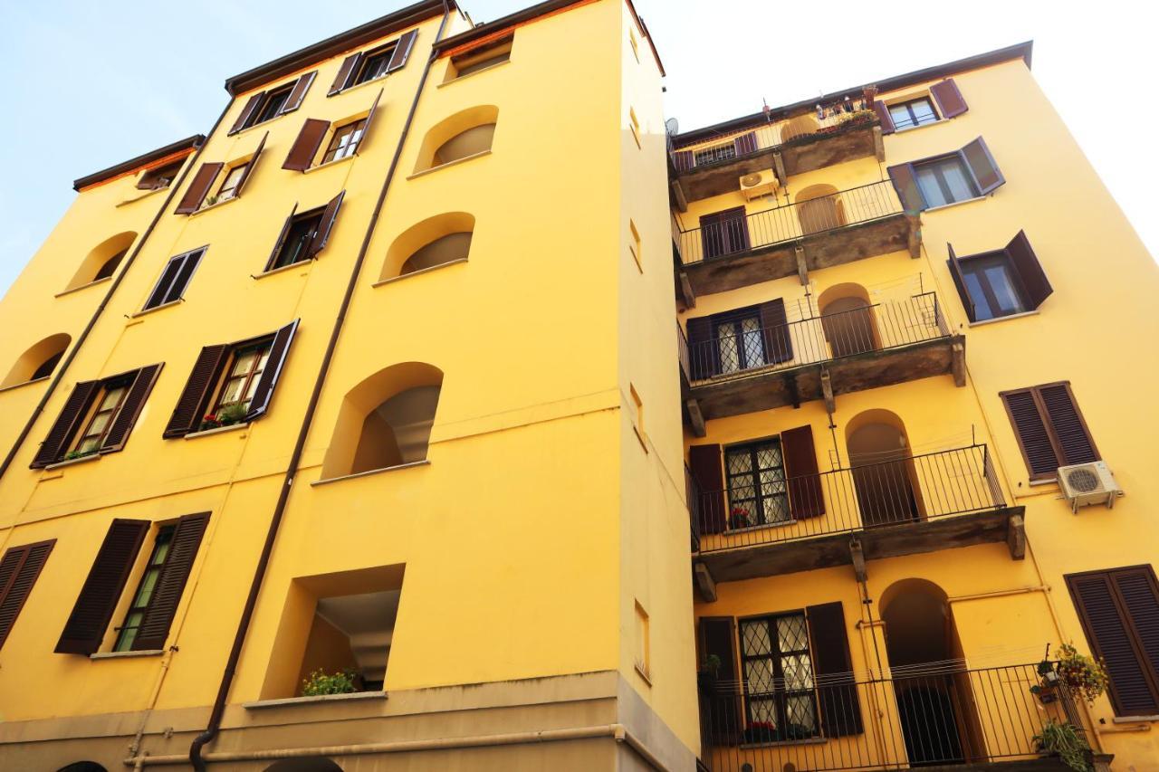 Appartamento Navigli Tiny Bright House Milano Esterno foto